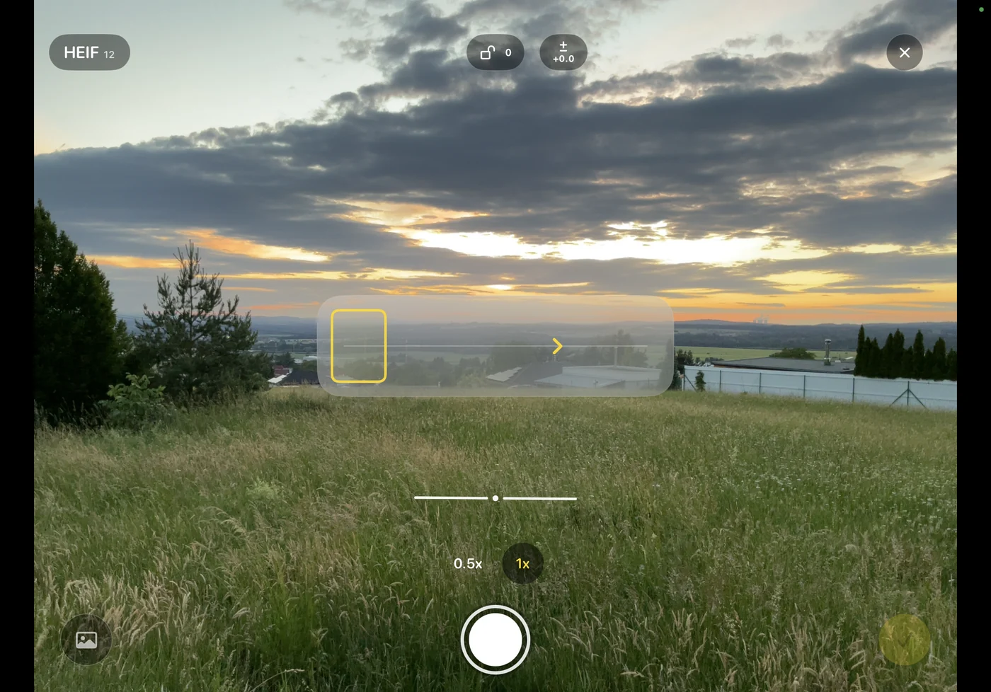 PanoFuser Guided Camera capture view with panorama source photos